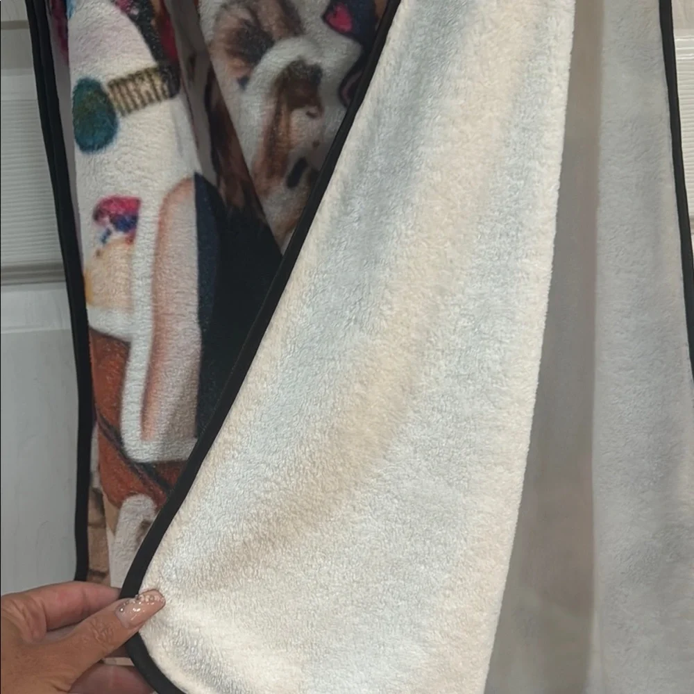 Colorful Taylor Swift Collage throw Blanket